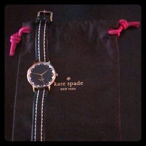 Cute leather scallop Kate space watch, euc